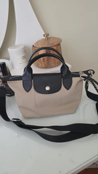 Longchamp Handbags - LONGCHAMP Le Pliage Green Tote